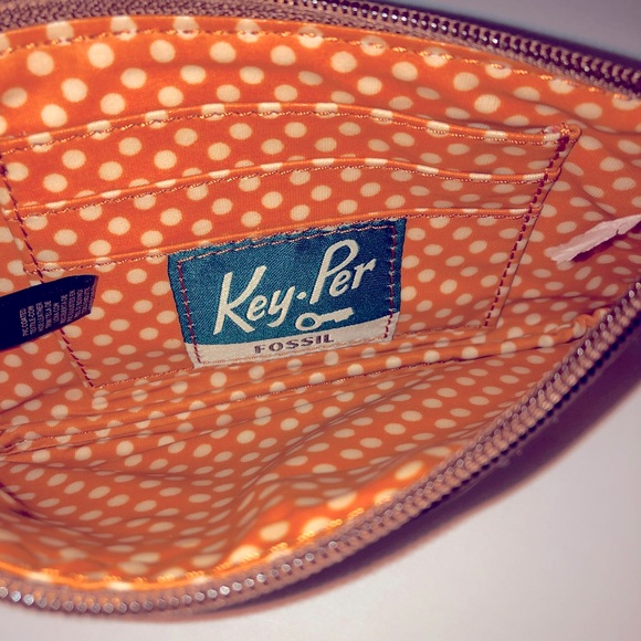 Fossil Multi-Color “Key-Per” Wristlet Clutch Wallet - Picture 8 of 10